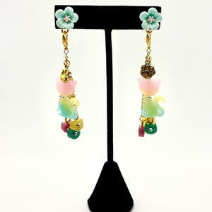 Pastel Cat Dangle Earrings: Resin Kitty Charms with Paw Prints