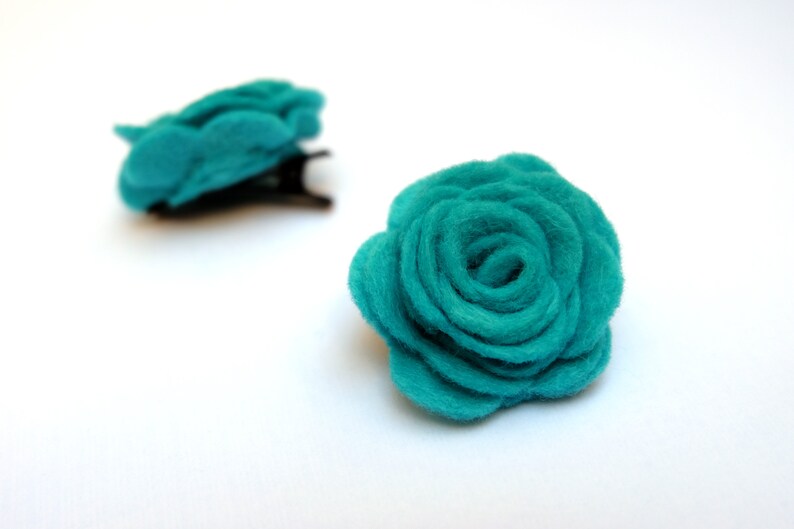 Mini Hair Clip Alligator Clips Felt rose hairclips Flower snapclips Set of 2 Turquoise Felt Rose Hairclips- Floral Clips