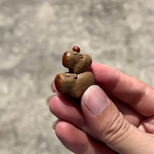 Stacked Capybara Figurine, Mini Zisha Clay Tea Pet for Desk and Shelf Decor