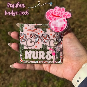 Disco Cactus Cowgirl Abzeichen Set W Benutzerdefinierter Titel und KOSTENLOSER VERSAND | Disco Cowgirl Abzeichen Reel | Cowgirl Badge Buddy | Western Abzeichen Reel
