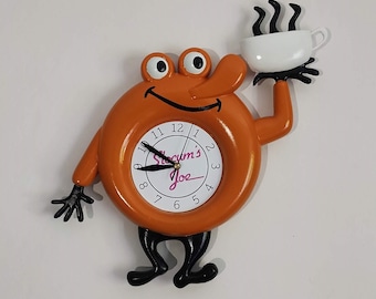 Replica of Slocum's Joe wall clock — hand-painted, inspired by Fallout 4 retro-futuristic design, Fan Art, Gift, Souvenirs, Retro Clock