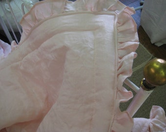 Ruffled Crib Blanket and Washed Linen Crib Sheet