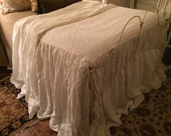 Skirted Bedspread - Etsy