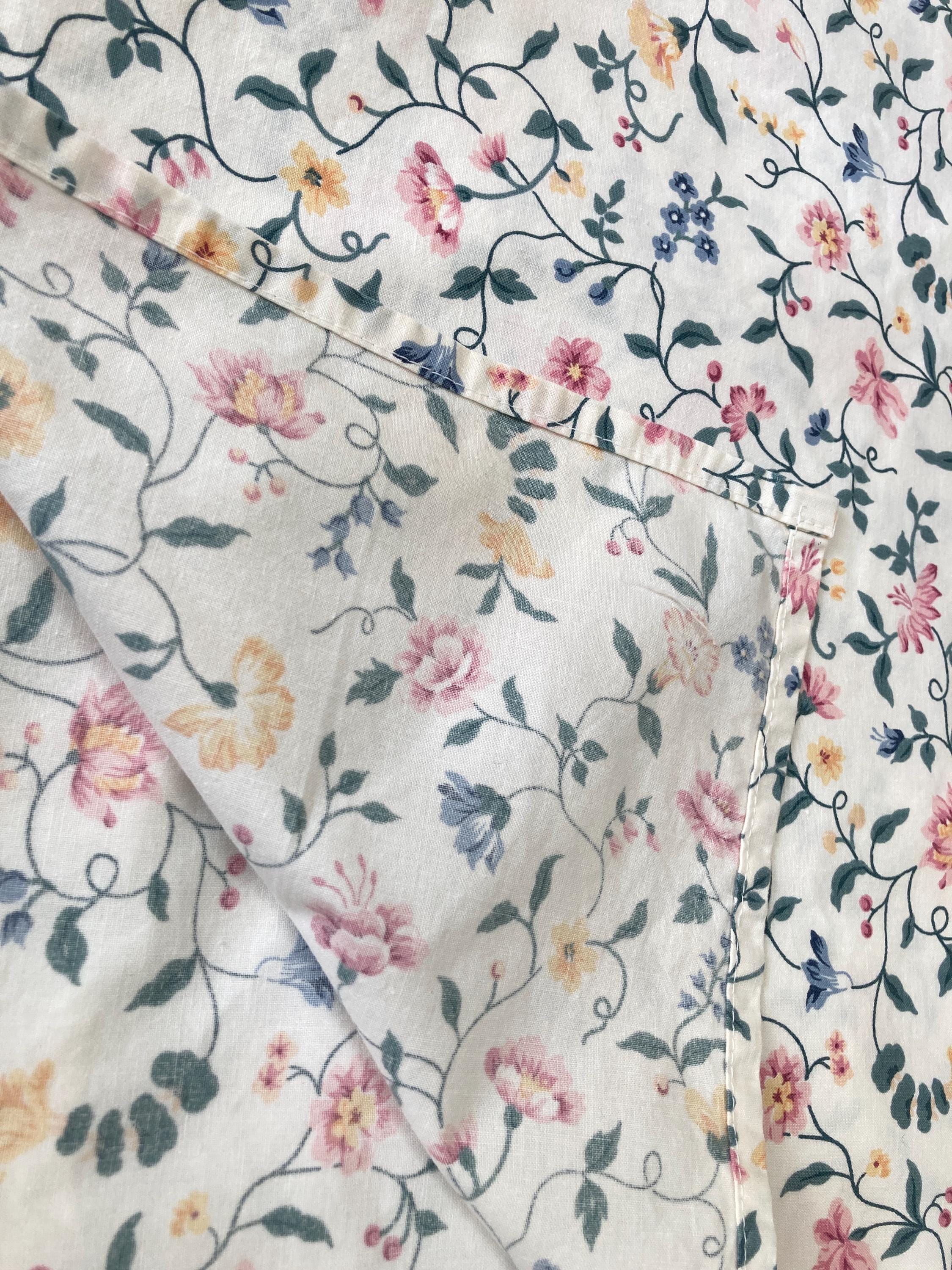 Vintage Waverly Fabric, Fiona The Garden Room, USA, light pink floral, dusty blue, seafoam sage green, yellow, hemmed, table cloth, 50x51