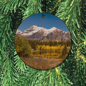 Crested Butte Colorado Ornament, Wood Kebler Pass Ornament with Fall Apsen & Snowtop Mountains, Beautiful Colorado Art for Christmas Tree