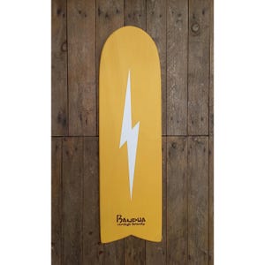 Planche de surf Bellyboard, Bodyboard. Planches de petite taille. Couleur jaune et bleu.