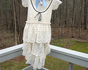 Size Medium Cream Off White Ivory lace tunic/dress, boho hippie gypsy, beach wedding, romantic, by Lily Whitepad