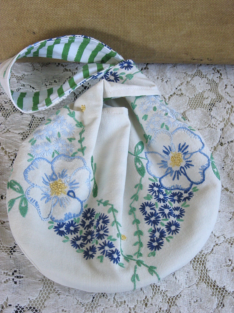 Blue floral embroidered Japanese Knot Bag for bride, bridesmaids, wedding, prom, special occasion, vintage linen, wristlet, reversible image 2