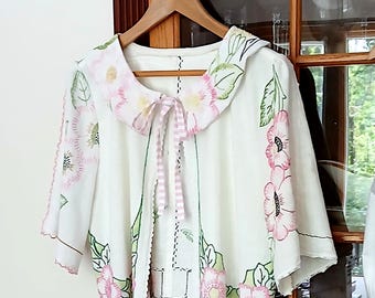 S-M Embroidered Pink Flowers Blouse, Vintage Linens Tie Front Blouse, Floral Jacket