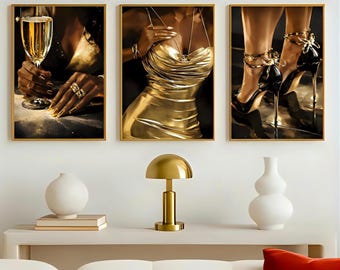 Ensemble de 3 oeuvres d'art murales tendance dorées | Posters luxueux et glamour | Robe champagne à talons | Décoration féminine élégante | Art mural imprimable