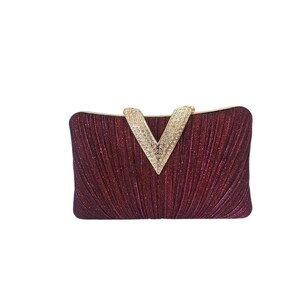Bolso de mano plisado color vino, bolso de mano con marco en V y diamantes de imitación dorados, bolso de mano glamuroso
