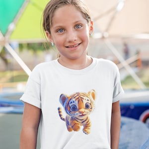 Bonita camiseta infantil de cachorro de tigre, camiseta de dibujos animados de tigre bebé, adorable camiseta de animal de la selva, traje de safari para niños pequeños, regalo de cumpleaños para amantes de la vida silvestre