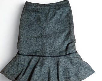 90s Grey Tweed Midi Layered Skirt with Ruffles size M-L made in Lithuania Twee Mermaidstyle