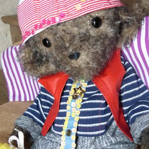 Handmade teddy bear Noodle 16.14&#39;, OOAK artist teddy bear collection, handmade teddy bear plush made in France Gorillaz Noodle inspiration