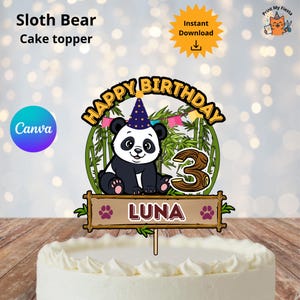 Könnte beinhalten: Kuchenaufsatz mit einem Panda-Bären mit Partyhut, dem Schriftzug "Happy Birthday" und dem Namen "Luna". Der Aufsatz enthält die Zahl 3 und Bambus-Akzente, perfekt für eine Geburtstagsfeier.