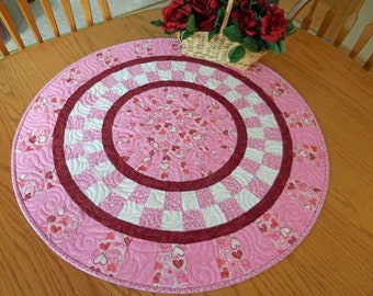 Quilted Valentine Table Runner, Romantic Hearts, Pink and Red, February,  Handmade in USA, Free Shipping