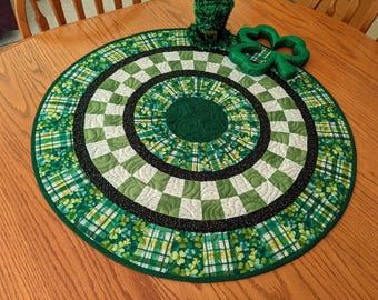 Quilted St. Patrick's table runner: Green Irish Shamrock, Handmade, Plaid