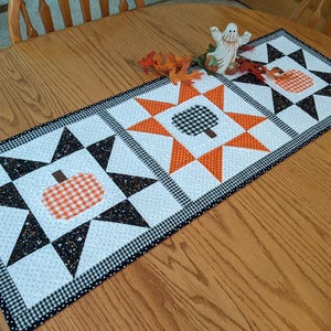 Quilted Halloween Table Runner: Pumpkins, Stars, Gingham, Black and Orange