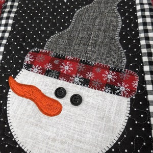 Quilted snowman table runner, Buffalo plaid winter home decor, Snowflakes, Christmas gift, Holiday present image 6