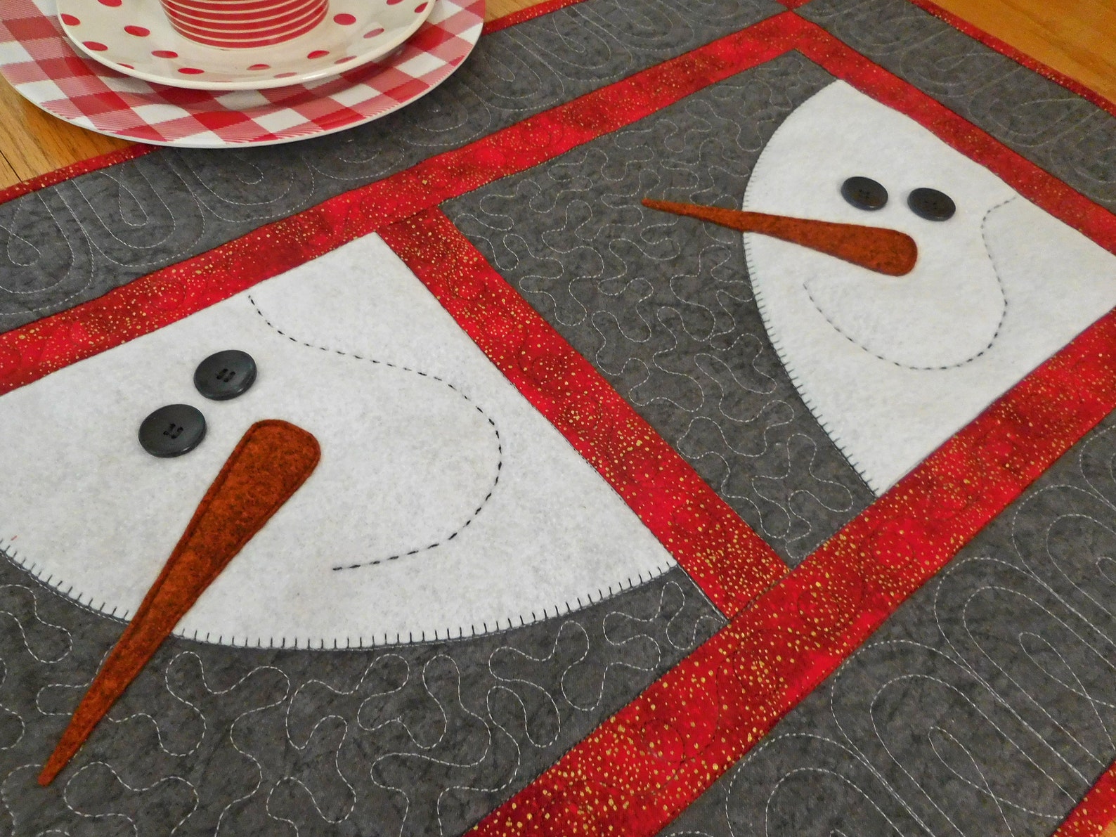 Quilted Table Runner Snowman Table Runner Gray White Etsy