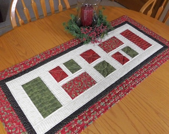 Quilted table runner, Christmas Holly, Dining Kitchen Decor, Centerpiece, Handmade in USA