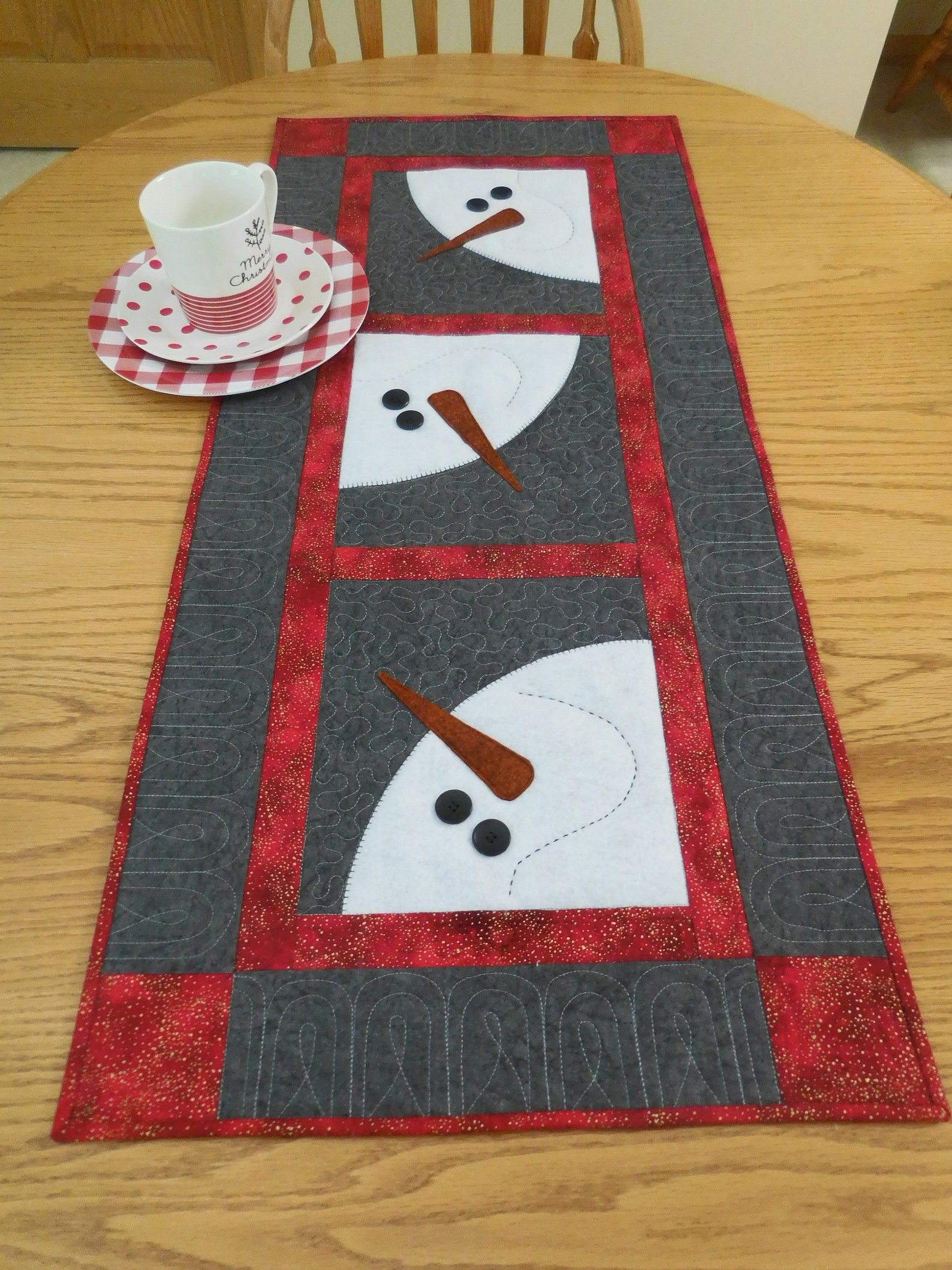 Quilted Table Runner Snowman Table Runner Gray White Etsy