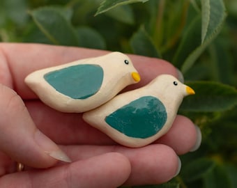Seagull Brooch, Polymer Clay Bird Pin, Handmade Animal Jewelry