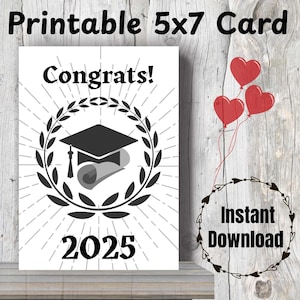 Tarjeta de Graduación 2025 Imprimible - Regalo de Graduación - Graduación Universitaria - Graduación 2025 - Tarjeta Digital con Birrete Negro y Diploma - Generación 2025