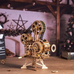 Vitascope 3D Wooden Puzzle Kit – Mechanical Movie Projector Model | DIY Engineering Gift for Kids & Adults