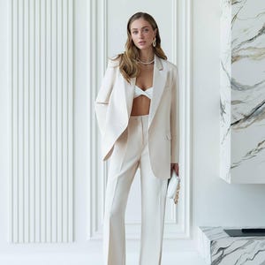 Stylish Two-Piece Suit Set – Blazer and Pants, Classic and Formal Business Suit for Women, Women Office Wear, Casual Suit, Formal Event