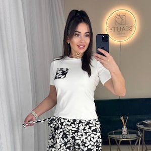 Summer Suit of Trousers and T-shirt with Fabric Belt - Stylish and Versatile Outfit, Patterned Trousers, Different Colors, for All Occasions