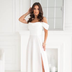 Women&#39;s Dress – Elegant Evening Gown with Spaghetti Straps, High-Slit A-Line Prom Dress, Luxury Wedding Guest Outfit
