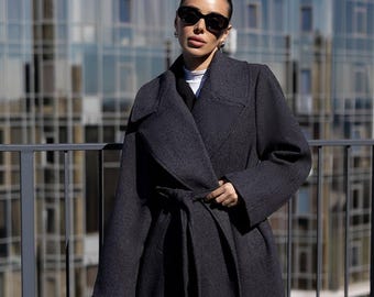 Long Wool Coat – Elegant Wrap Coat with Belt, Minimalist Women Design. A Warm and Classic Autumn Coat, Perfect for Stylish Everyday Wear
