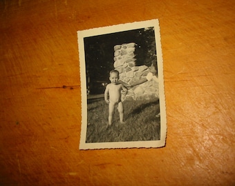 Vintage Snapshot Toddler In The Buff Toddler Al Fresco Au Naturel Photo With Mom 1950's