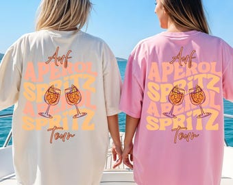 Aperol Spritz Tour T-Shirt Damen – Oversized Sommer Shirt mit Rückenprint – JGA, Mädelsurlaub, Festival, Urlaub, Party Outfit