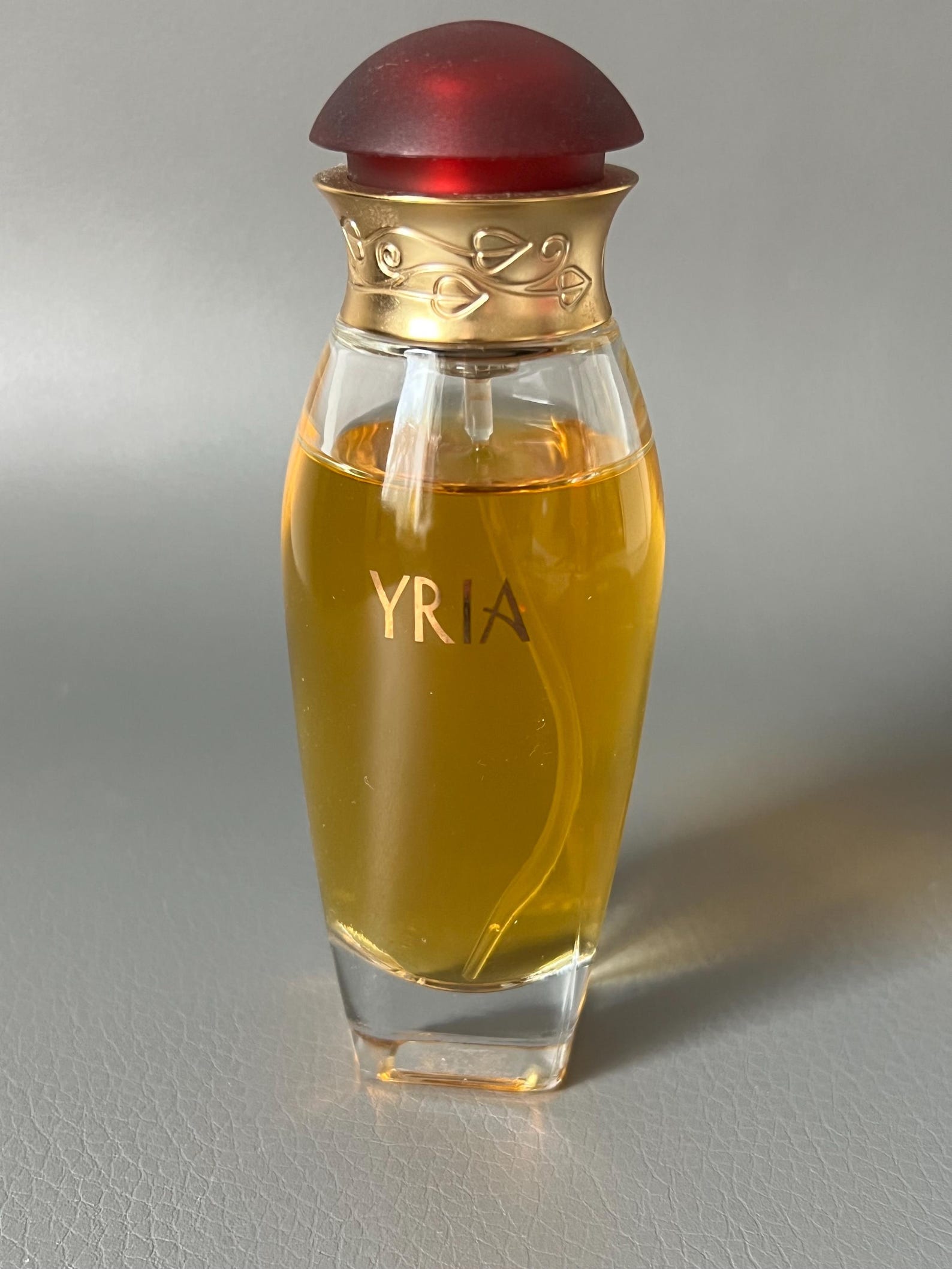 Yria Vintage Yves Rocher YRIA Eau De Parfume Vaporisateur Spray 30 Ml/1 Fl ...