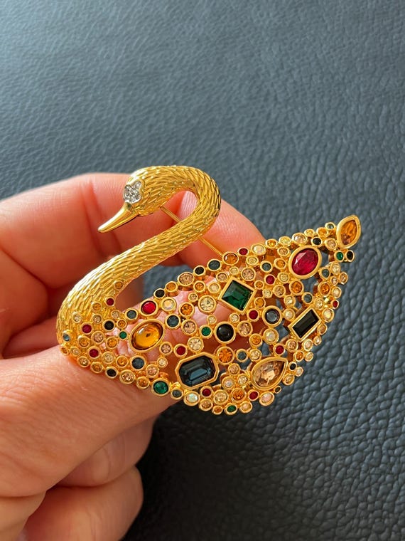 Vintage signed SWAROVSKI - rhinestone SHOE shaped PIN  Vintage signed Swarovski brooch display picture 1