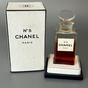 Vintage Miniature Chanel Perfume No.5 7.5 ml 1960s