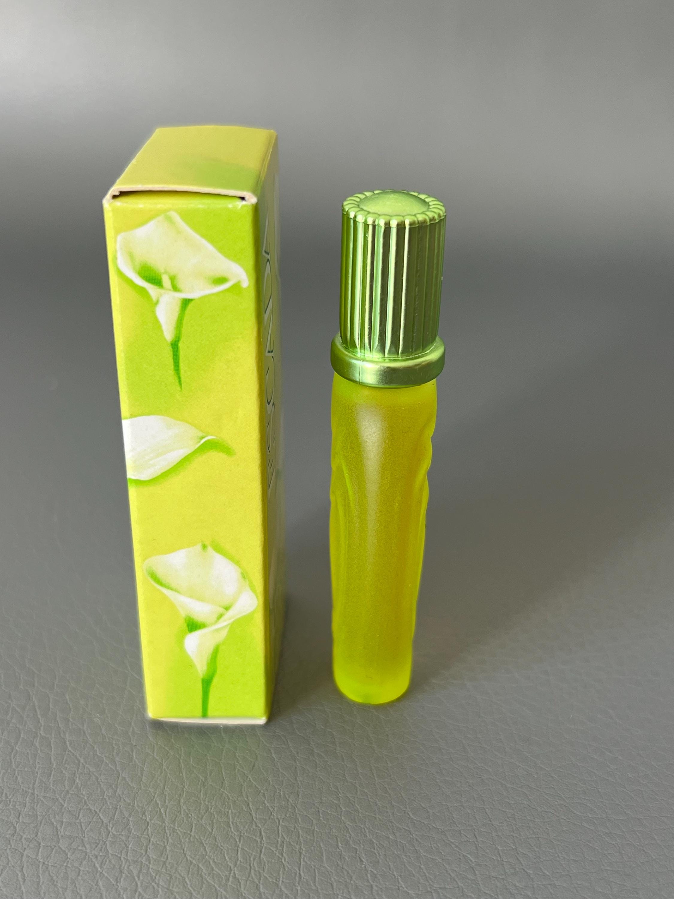 ESCADA Lily Chic Eau De Toilette - Special Edition (1 Fl Oz