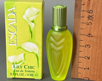 ESCADA LILY CHIC 50ml エスカーダ　リリーシック ESCADA Lily Chic новый в коробке специальный выпуск Eau De