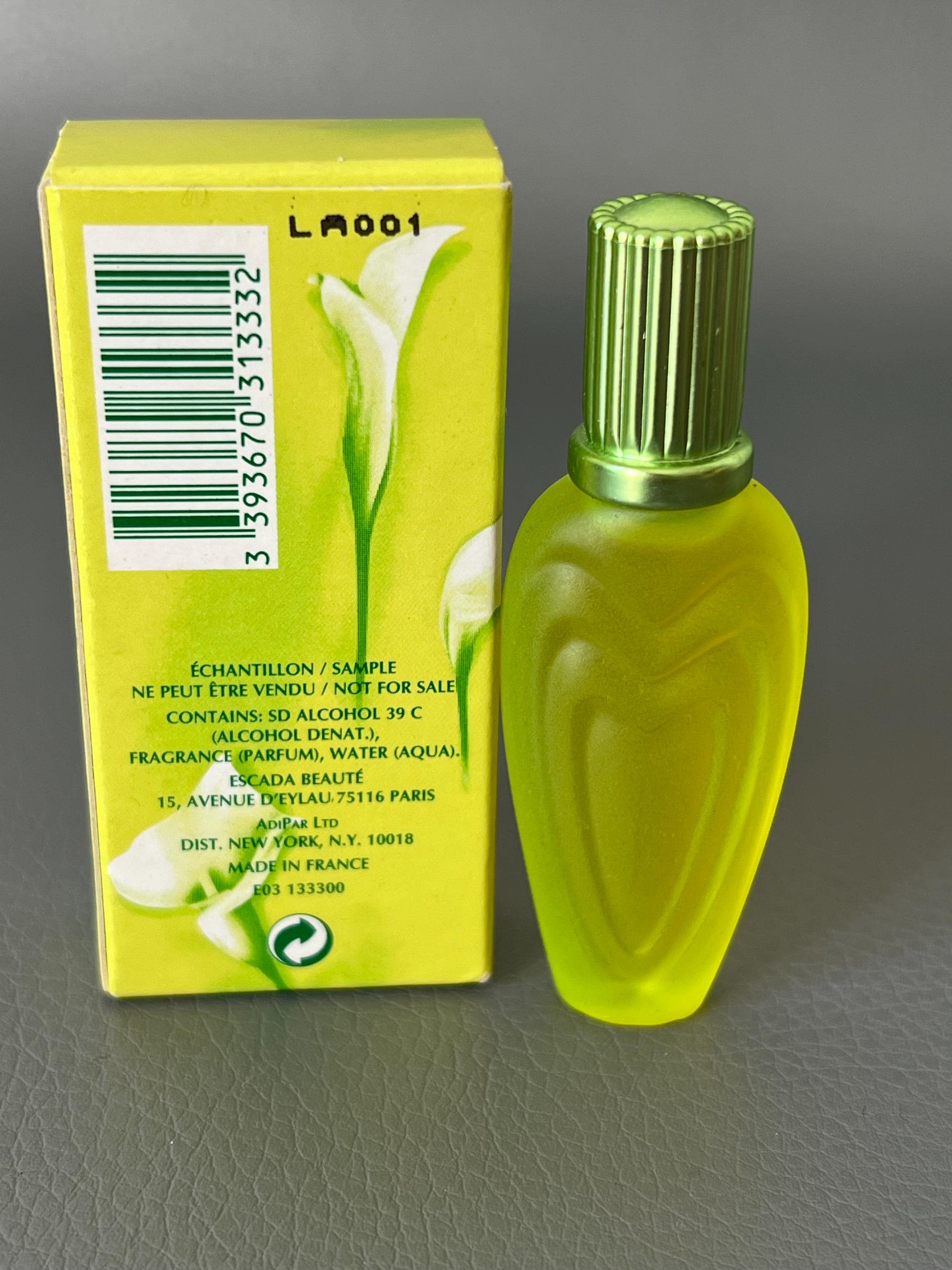 ESCADA Lily Chic новый в коробке специальный выпуск Eau De