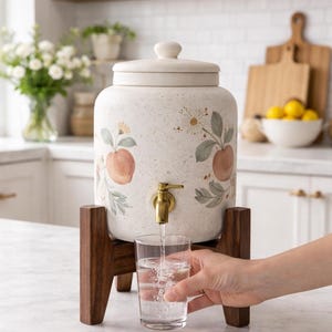 Soporte para filtro de agua de interior en madera, estilo moderno de mediados de siglo, madera maciza, salvamanteles imagen 4