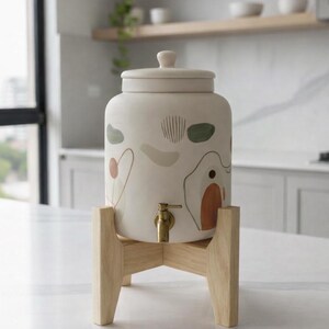 Soporte para filtro de agua de interior en madera, estilo moderno de mediados de siglo, madera maciza, salvamanteles imagen 11