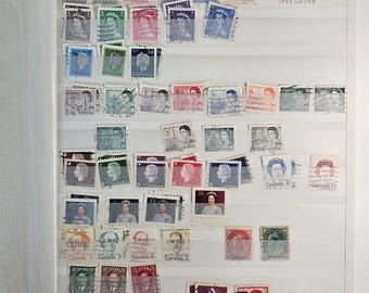 Colección de sellos de Canada Post en álbum de 8 páginas (~500 sellos) desde c. 1890 hasta la actualidad.