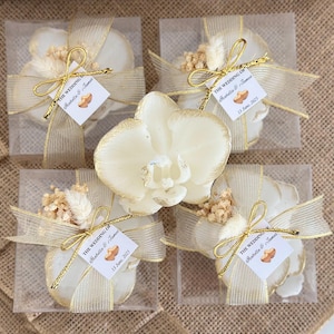 Custom Orchid Candle Favor – Personalized Wedding Candles, Elegant Wedding Favors & Romantic Guest Gifts