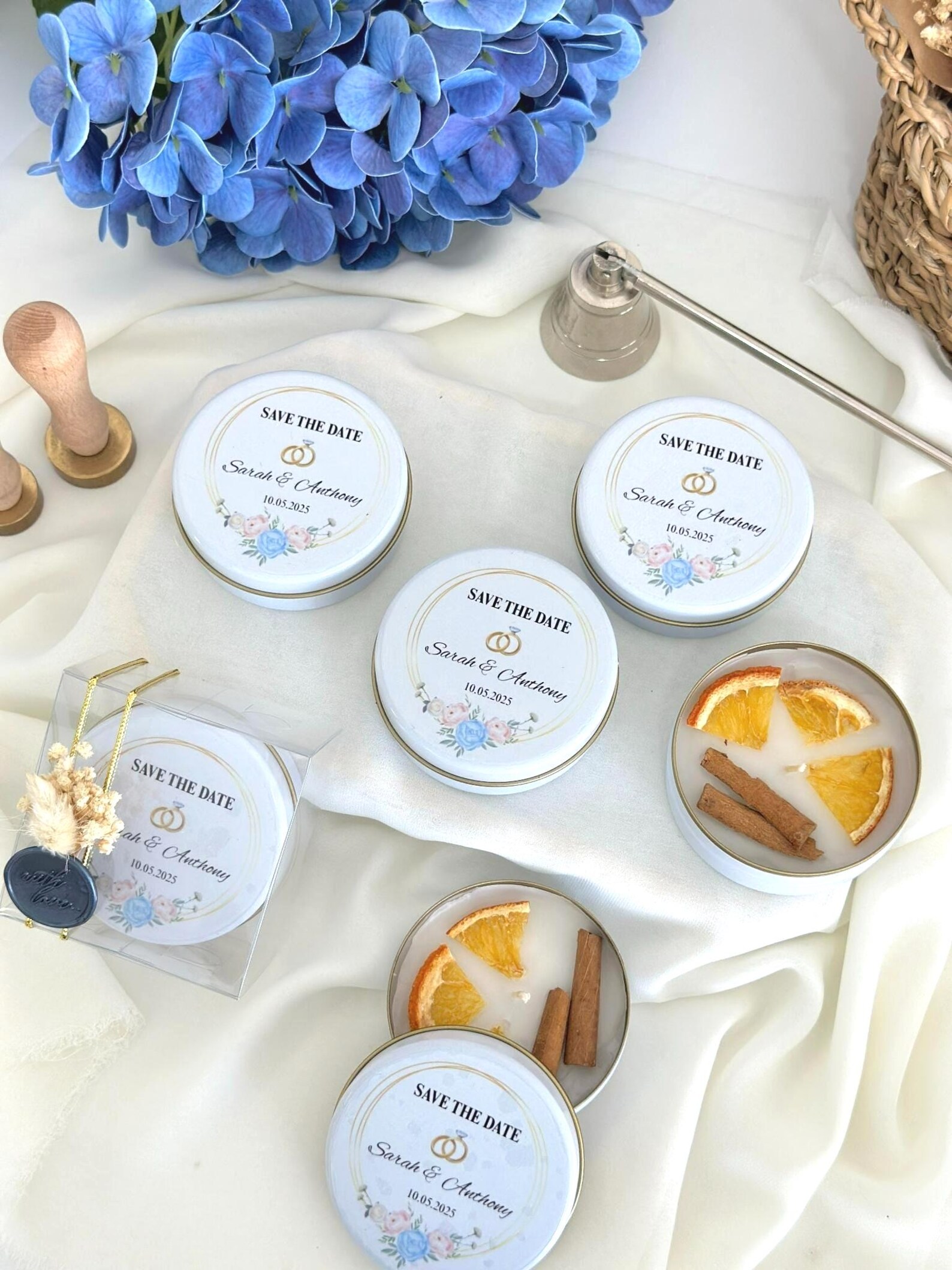 Personalized Wedding Favor Soy Candle Tin With Dried Flowers – Vanilla ...