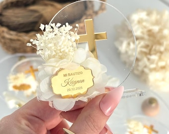 Recuerdos de cruz de oro personalizados para bautismo y primera comunión