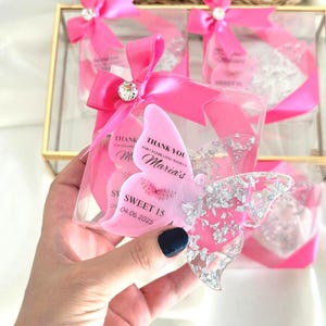 Personalized Butterfly Magnet Favors – Quinceañera or Sweet 16, Custom Mis Quince Party Gifts, Pink Silver