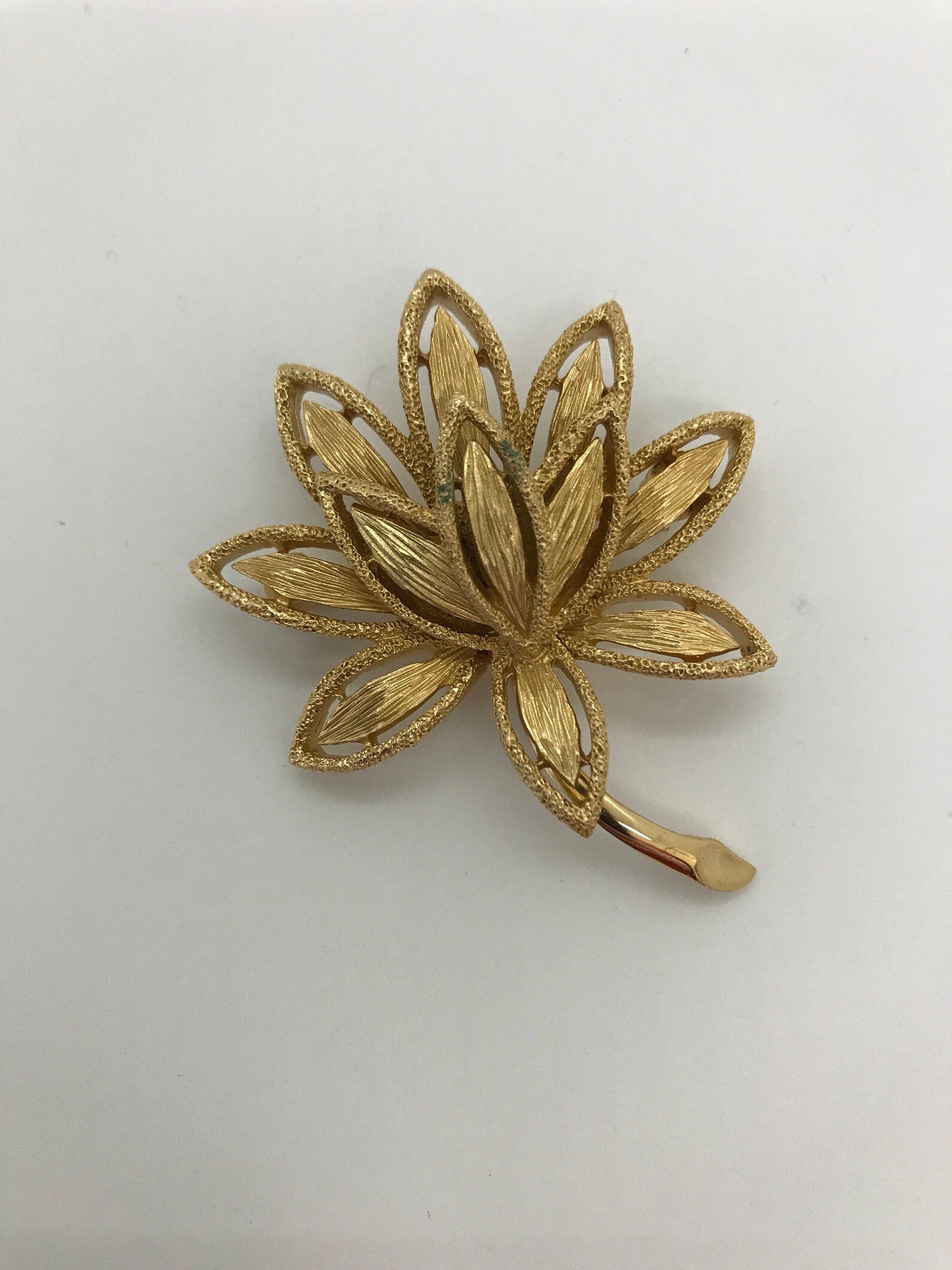 Gold Avon Leaf Brooch Precious Pretenders Avon Pin in | Etsy