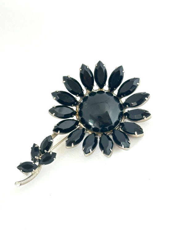 Vintage Flower Brooch Regency Black Rhinestone Daisy Whimsygoth View 3